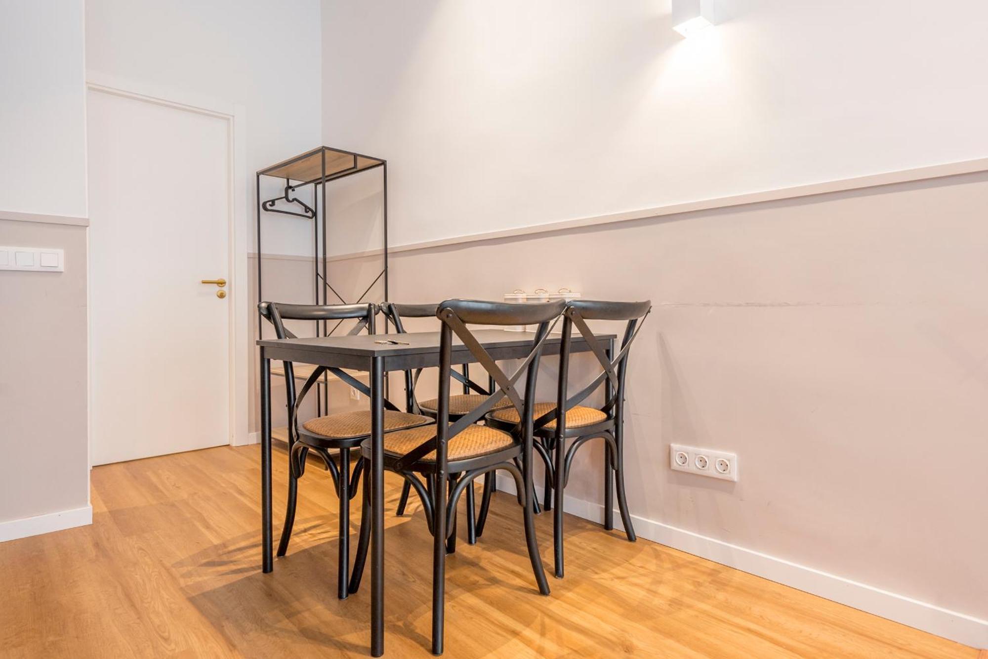 Confortable 2H Y 1B Delicias-Madrid Rio 外观 照片
