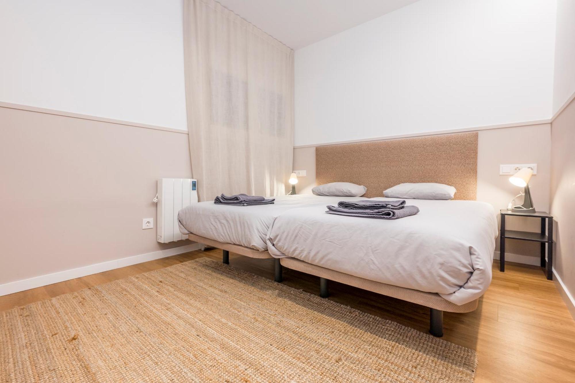 Confortable 2H Y 1B Delicias-Madrid Rio 外观 照片