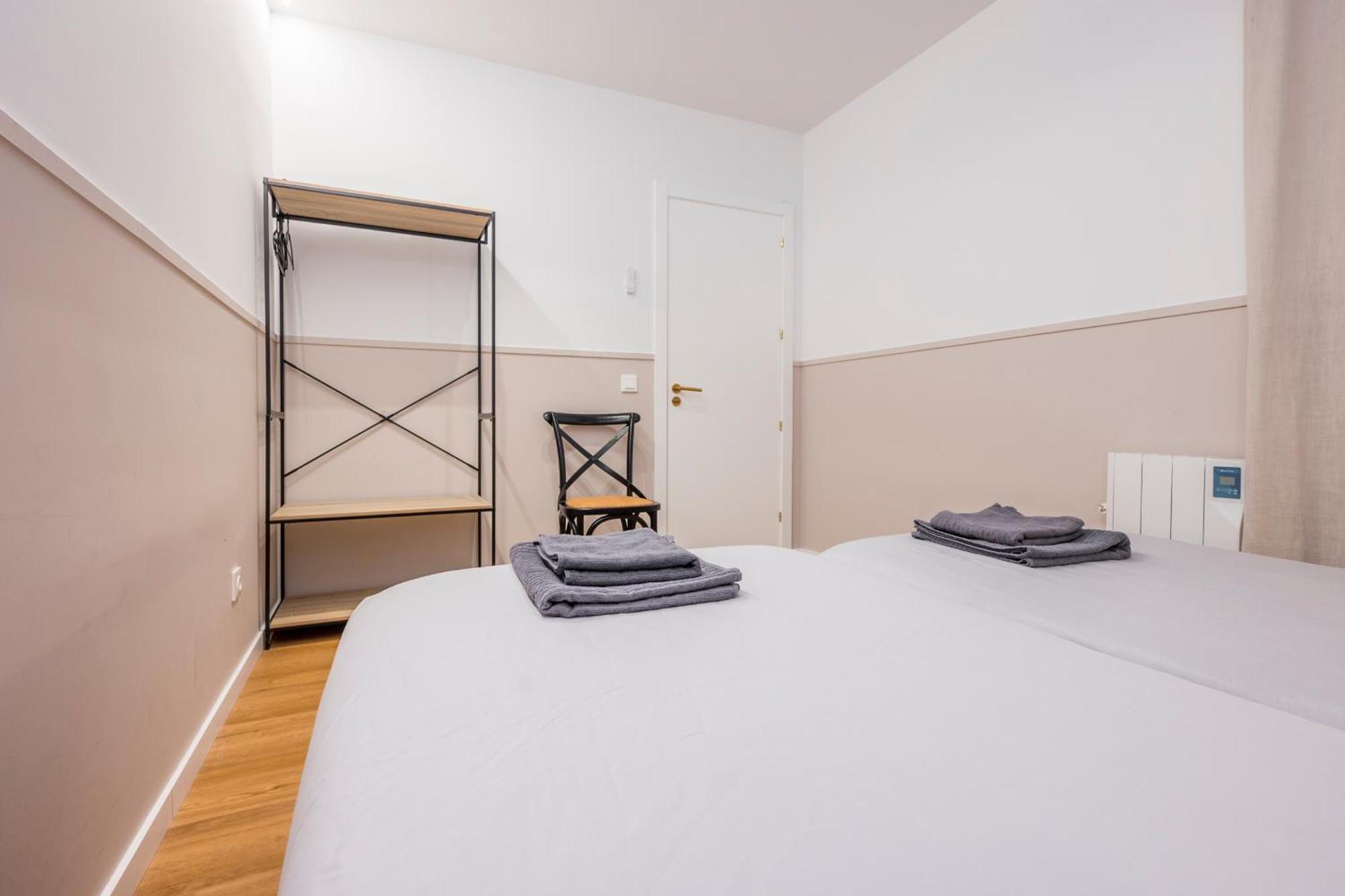 Confortable 2H Y 1B Delicias-Madrid Rio 外观 照片